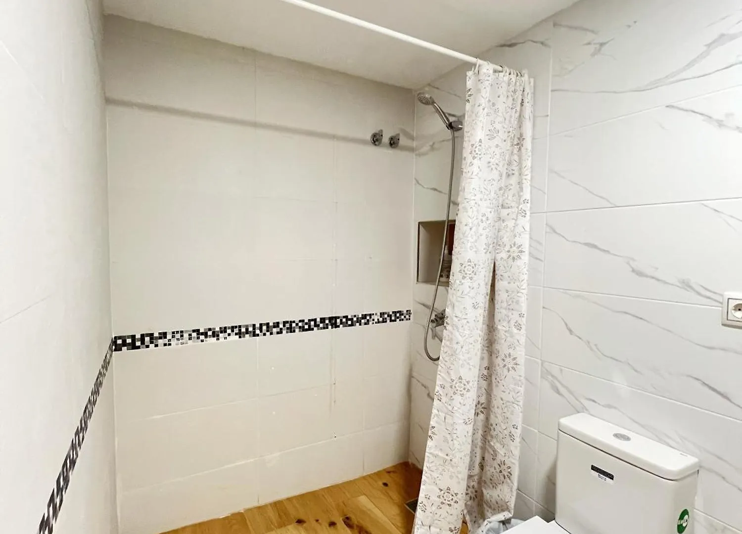 Fudodo舒适3 Beds Hotel L'Hospitalet de Llobregat