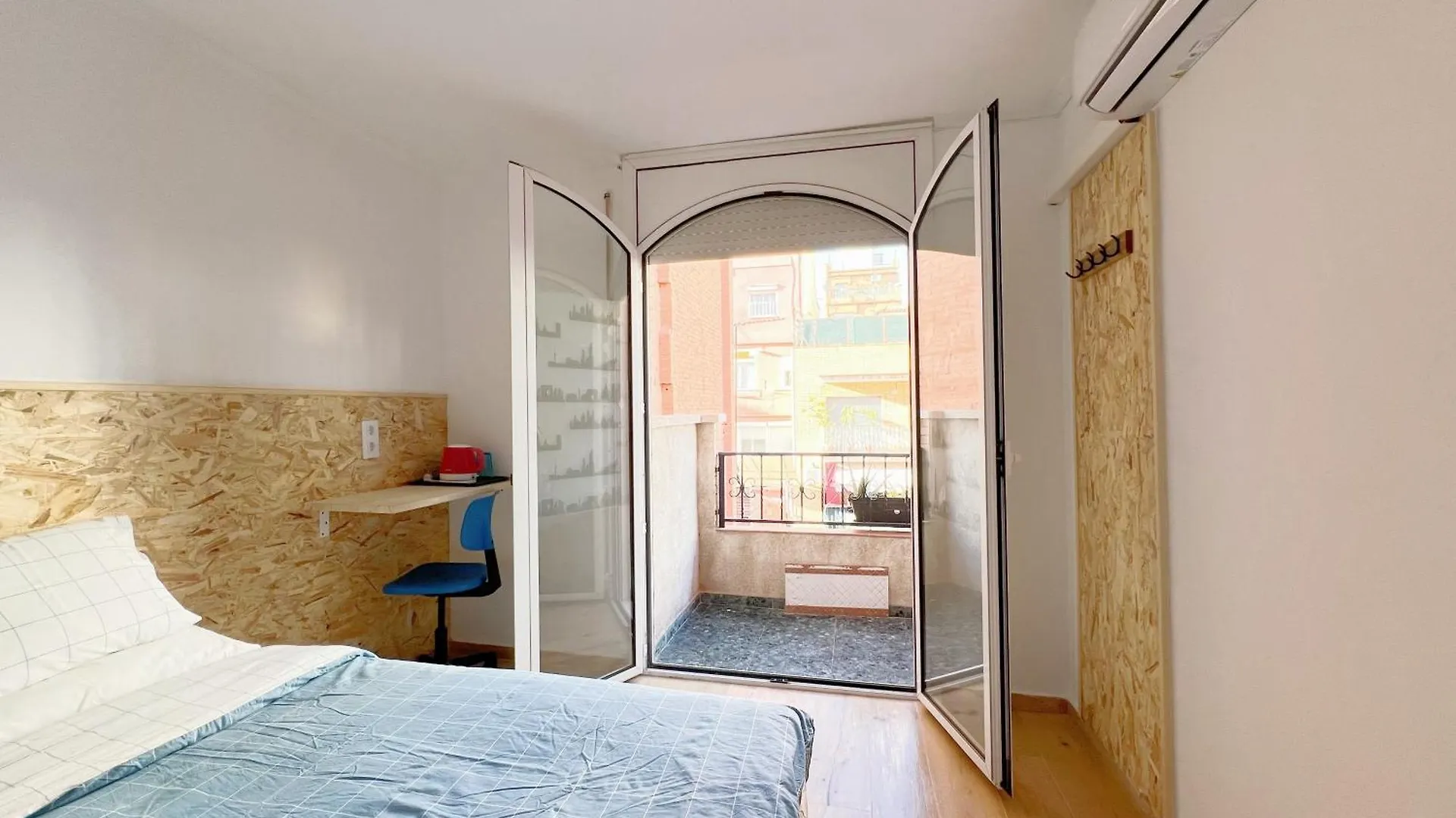 Pensionat Fudodo舒适3 Beds Hotell L'Hospitalet de Llobregat